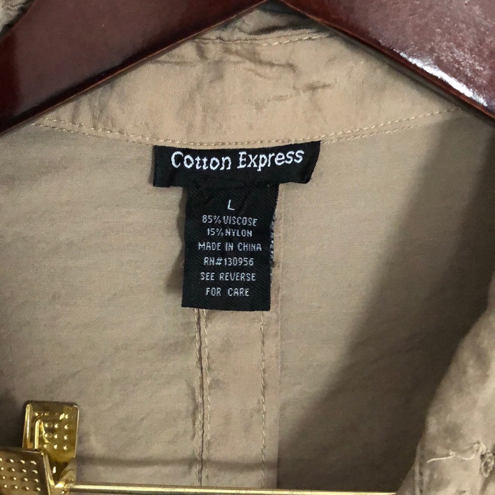 Tunic - Picture 2 of 3